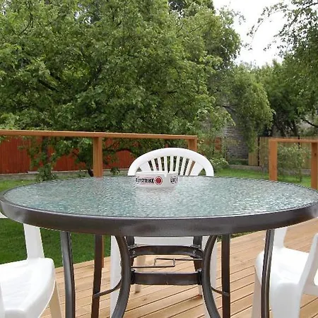 Vabriku بيت ضيافة تالين