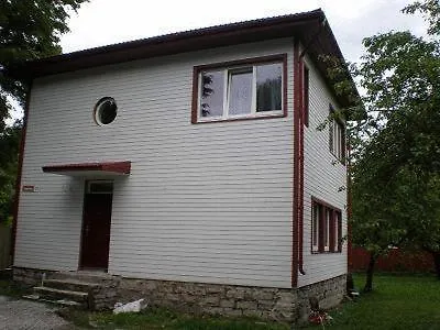 Külalistemaja Vabriku 2*